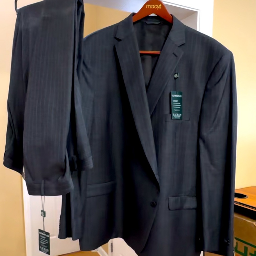 NWT Ralph Lauren suit set $250